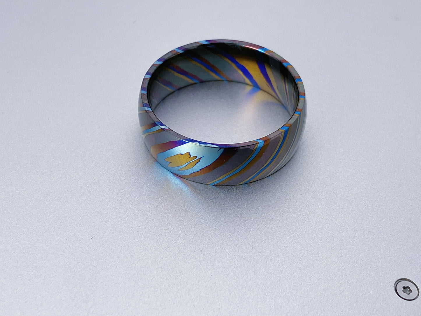 Mokume ZircTi (Damascus Ti&Zr) ring, four alloys twisted pattern, dome and polish pattern, 6mm wide for&nbsp; size US 4~7, 8mm wide for size US 7.5~12.5